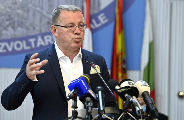 Oroș: Refacerea coaliției și un guvern condus de Ludovic Orban este singura soluție realistă și decentă pentru gestionarea crizei