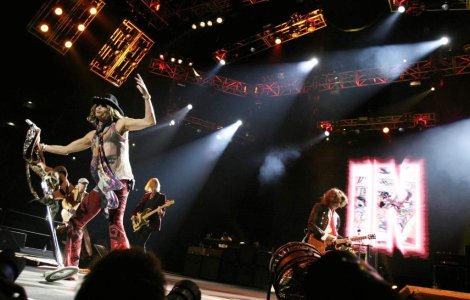 Aerosmith: Mai sunt doar 1.000 de bilete la cea mai ieftina categorie