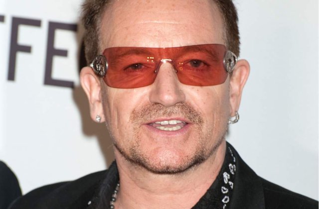 Bono a fost operat