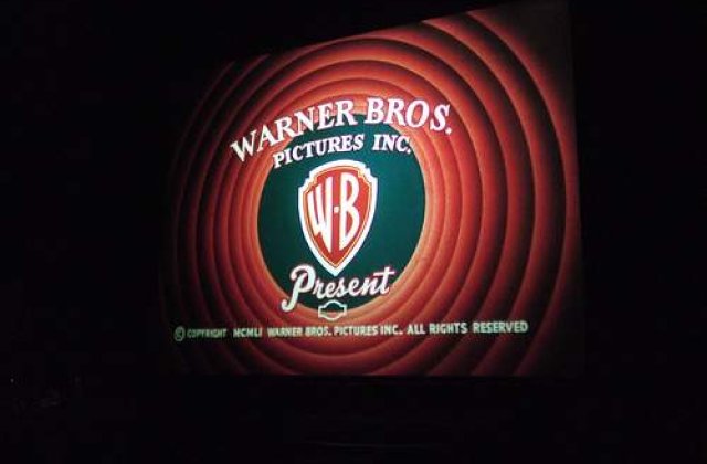 Studiourile Warner Bros, acuzate de furt