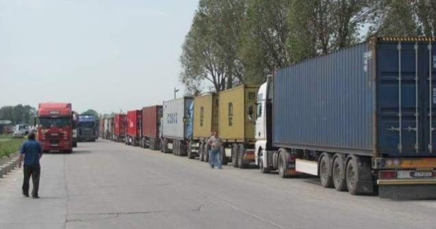 Transportatorii de marfuri au oprit activitatea, masinile nu au mai fost trimise in curse