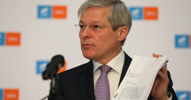Candidații propuși de Dacian Cioloș pentru funcțiile de miniștri, audiați