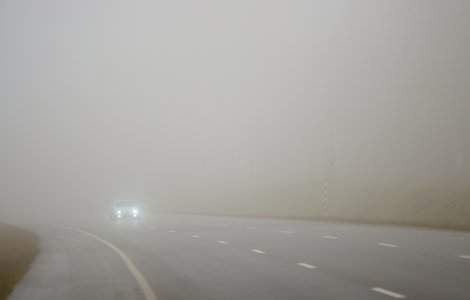 ANM: Cod galben de ceață în localități din 13 județe, miercuri dimineața