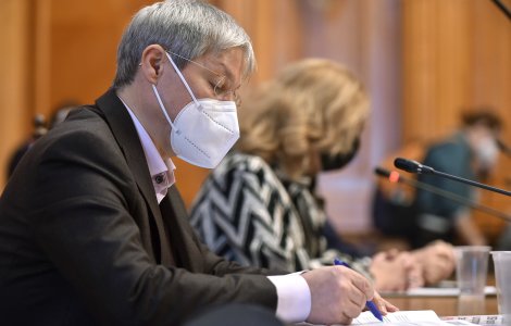 VIDEO Parlamentul se întrunește pentru votul de învestire a Guvernului propus de Dacian Cioloș