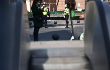 Un copil care a anunțat că se sinucide după restricționarea accesului la un joc online, identificat de Interpol