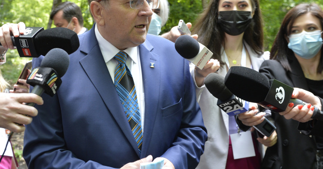 Flutur: Plecăm la Cotroceni cu un mandat clar; ne dorim să finalizăm criza, avem probleme grele în țară