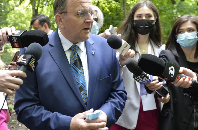 Flutur: Plecăm la Cotroceni cu un mandat clar; ne dorim să finalizăm criza, avem probleme grele în țară