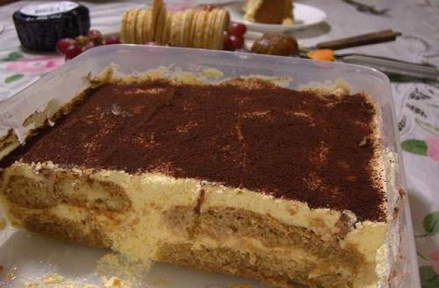 Cat cantareste cel mai mare tiramisu din lume?