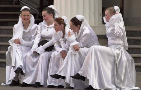 "Fabrici de mirese" in Rusia