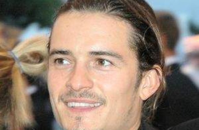 Orlando Bloom se alatura muschetarilor