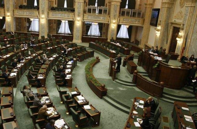 "Legea coruptiei": Presedintele si parlamentarii nu mai pot fi ANCHETATI PENAL