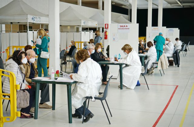 45.331 de persoane au fost vaccinate în București de vineri până duminică la Maratonul vaccinării