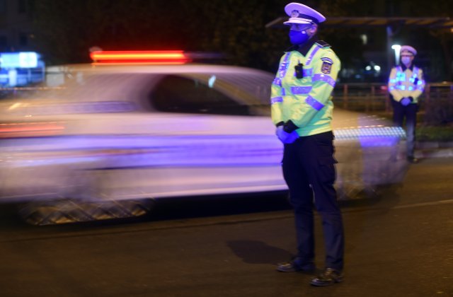 Noile reguli și restricții în vigoare de azi  