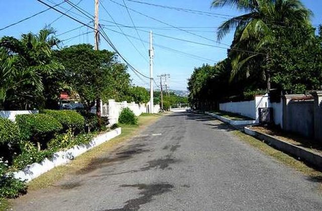 Violentele continua in Jamaica: Cel putin 27 de persoane au murit