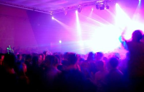 Dupa ce au jefuit o banca si-au dat dedicatii in club