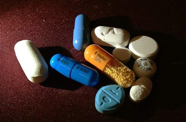 Din ianuarie, medicamente compensate doar cu adeverinta de la ANAF