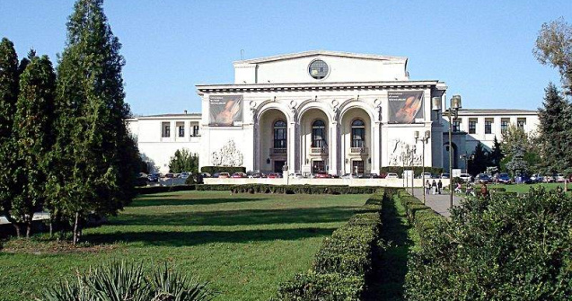 Guvernul, dat in judecata privind fuziunea Teatrului de Opereta cu Opera Nationala