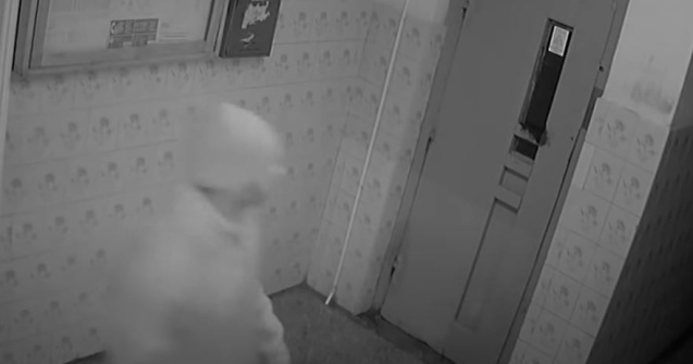 Decizie halucinantă într-un caz din București: Sarutul cu forța nu e agresiune în România. Motivarea judecătorului