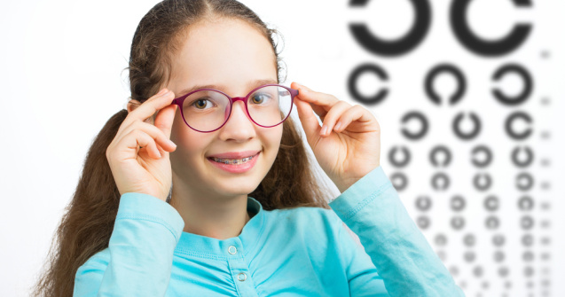 Elevii din Botoșani cu probleme de vedere vor beneficia de ajutor de la primărie