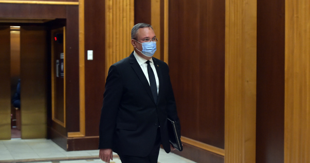 Ciucă: Îmi voi juca șansa până la capăt; nu-mi depun mandatul