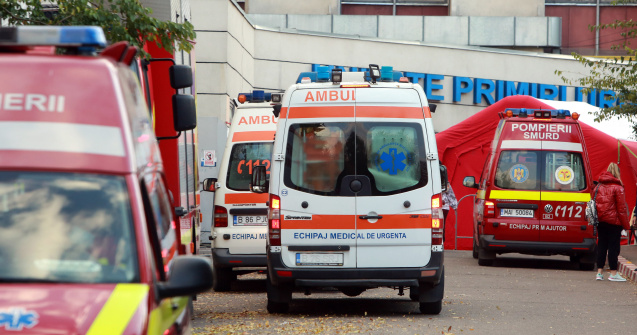 Frigul face victime la Timișoara. Bărbat găsit mort, iar fiica lui în stare de inconștiență, intoxicați cu gaze. Se încălzeau la aragaz