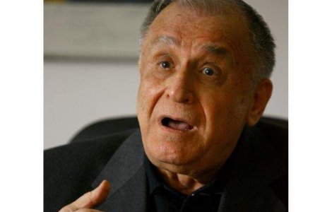 Iliescu: Boc foloseste "infometarea ca mijloc de asigurare a securitatii"