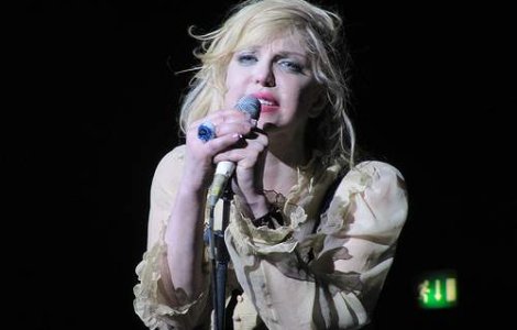 Courtney Love vinde catalogul Nirvana