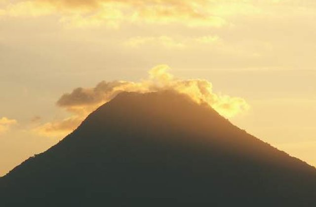 Eruptia unui vulcan din Guatemala face victime