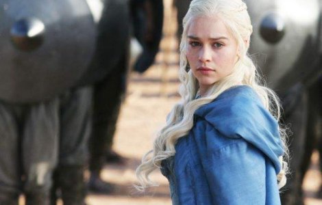 Emilia Clarke o va interpreta pe Sarah Connor