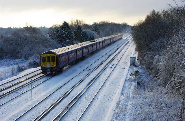 CFR Calatori si-a redus pierderile la 395 de milioane de lei