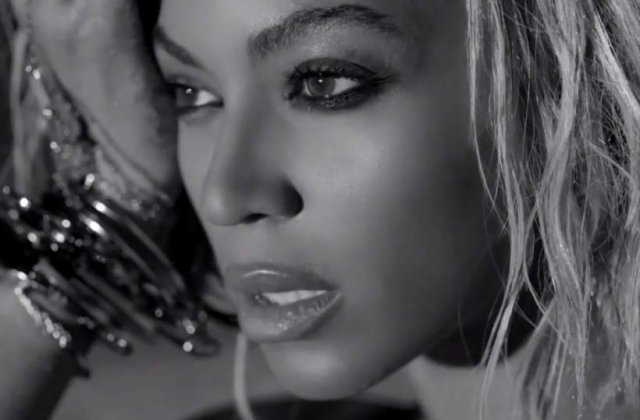 Efectul Beyonce: Lanseaza un album surpriza si doboara recordurile de vanzari