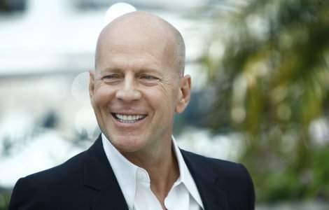  Top  Vedete despre care nu știai că s-au născut într-o bază militară