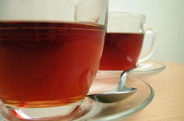 Au furat 5,5 milioane dolari dintr-o banca drogand garzile