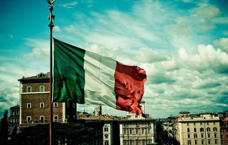 Italienii, "liber" la dubla cetatenie?