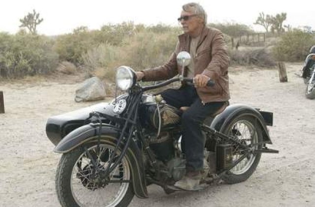 Actorul Dennis Hopper a incetat din viata