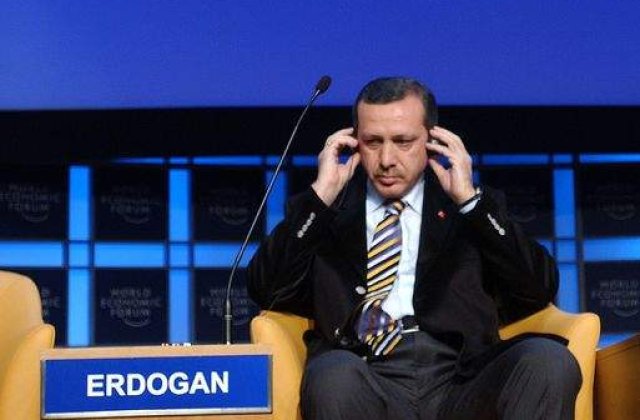 Premierul turc: Occidentul este incorect in privinta Iranului