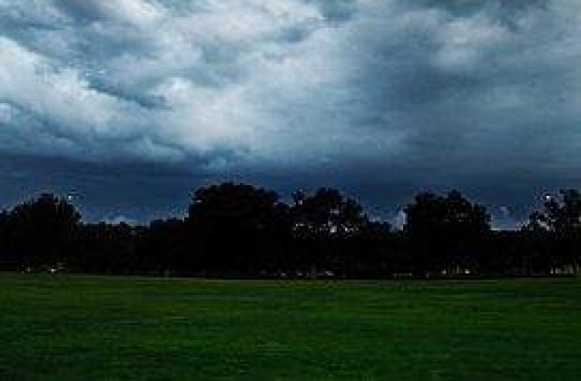 Furtuna tropicala Agatha a facut zeci de victime