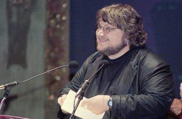 Guillermo del Toro renunta la pelicula "The Hobbit"