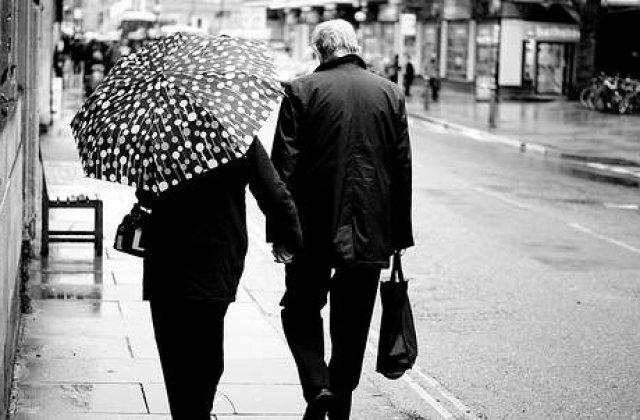 Brasov: Pensionarii au pierdut gratuitatea la transportul in comun