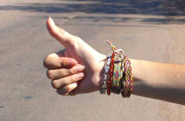 Amenzi de pana la 5.000 de lei pentru soferii care iau autostopisti