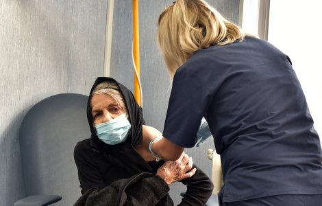 Bilanț COVID-19, 3 noiembrie 2021. La ATI sunt internați 1.890 de pacienți, dintre care 34 sunt minori