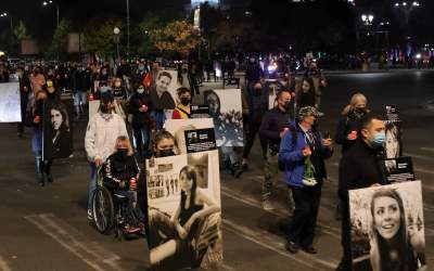 BREAKING NEWS Colectiv:...