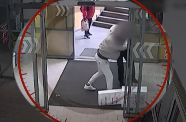Polițist snopit &icirc;n bătaie de un vasluian din cauza restricțiilor  