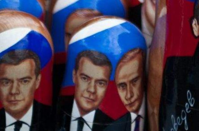 Medvedev, in afara "tutelei" lui Putin?