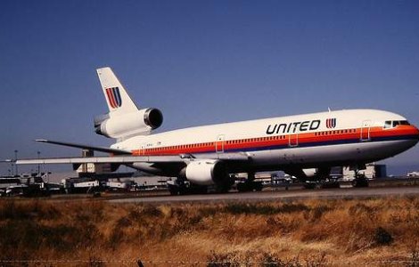 A dat compania aeriana in judecata pentru ca a adormit in scaun