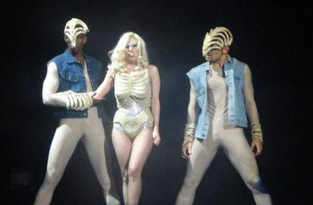 Lady Gaga i-a doborat recordul lui Michael Jackson