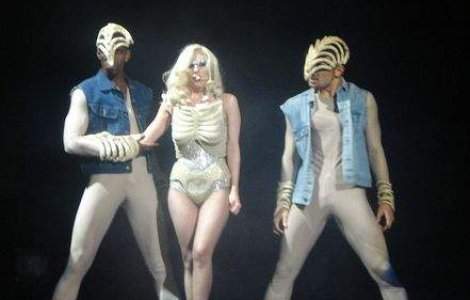 Lady Gaga i-a doborat recordul lui Michael Jackson