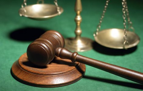 Apel al procurorului general pentru Basescu: Nu promulgati Codul Penal