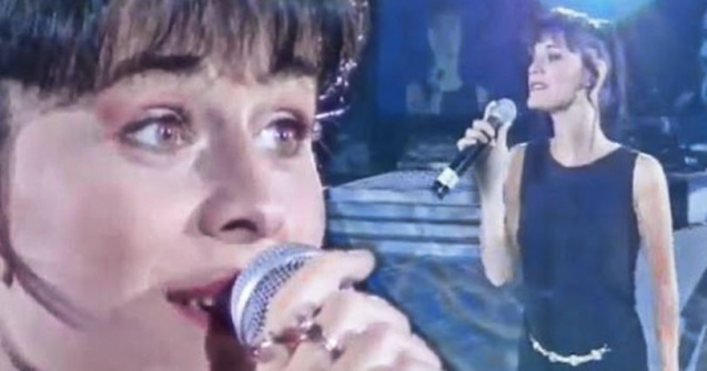 Mălina Olinescu s-a sinucis la fel ca tatăl ei. Mama Doina Spătaru a refuzat să explice de ce n-a cântat niciodată cu ea