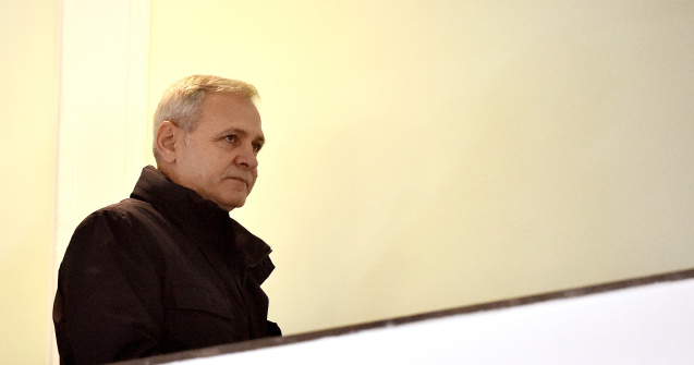 Dragnea, scrisoare pentru Ciolacu: Sunteți pionii deghizați de la Cotroceni, care cerșesc la masa PNL funcții